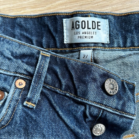 Agolde Distressed Jean Short - Picture 2 of 3